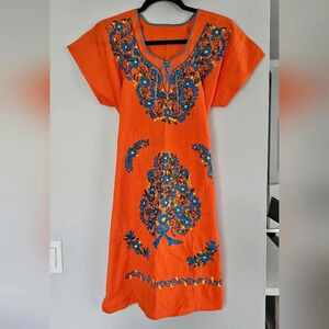 Embroidered Mexican Dress S/M- Vestido Mexicano Bordado
